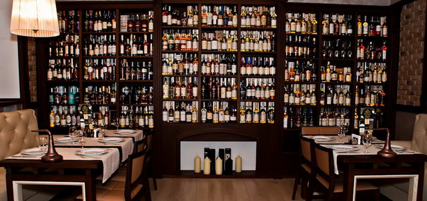 Scottish house-restaurant Whisky Corner