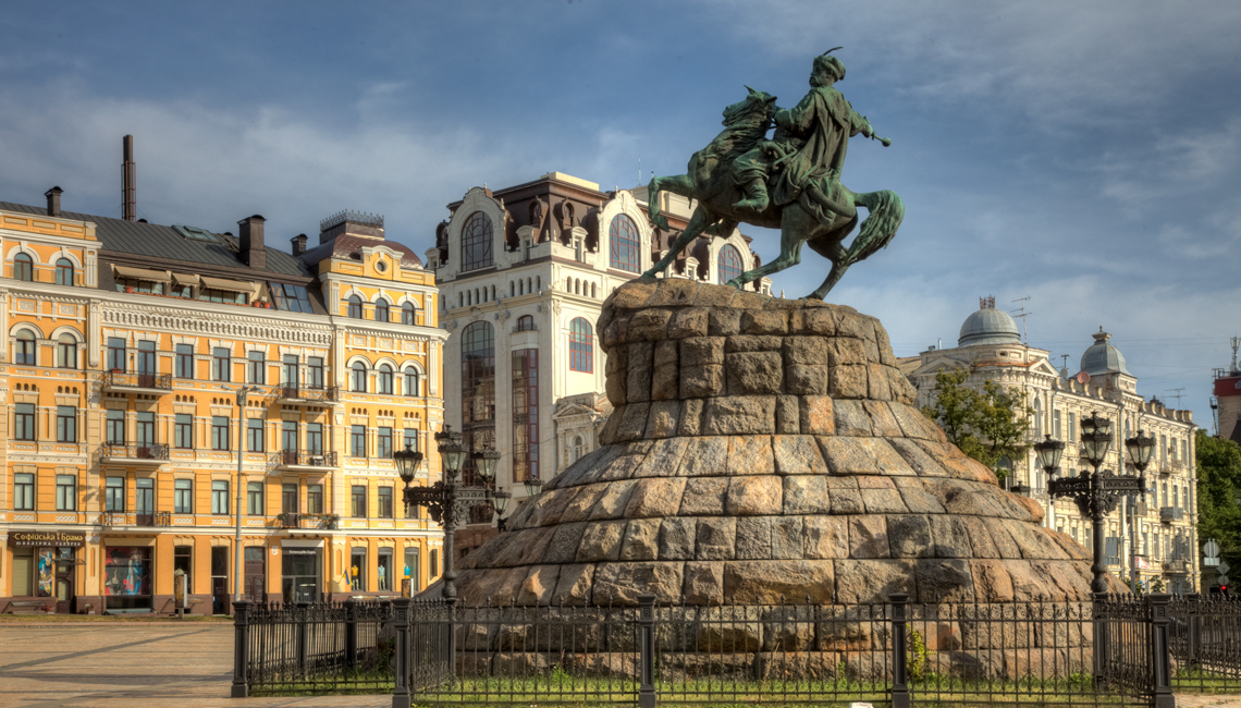 Памятник Богдану Хмельницкому, Киев 